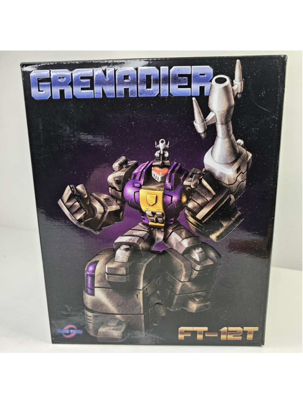 SEALED Fans Toys FT-12T Grenadier Transformers Bombshell G1 Insecticon Figure